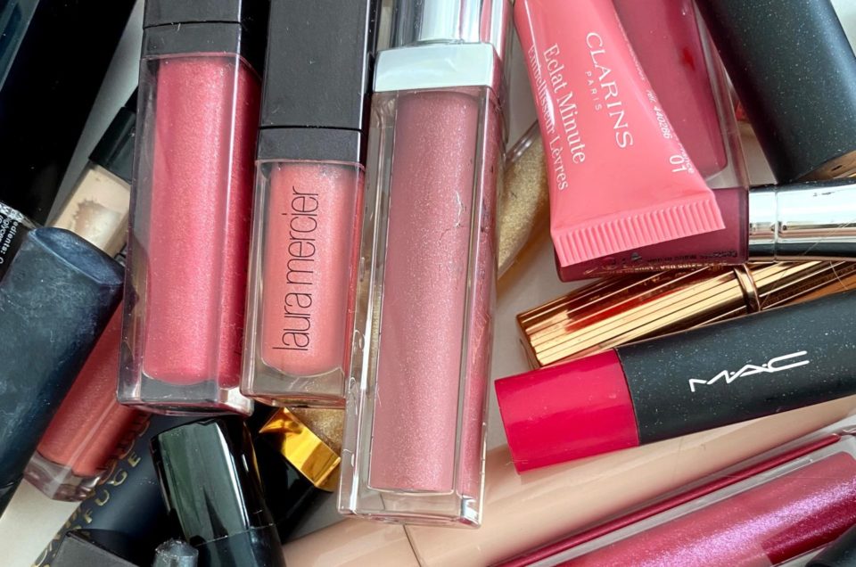 How to Refresh and Organize Your Makeup